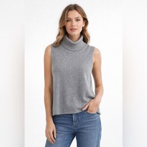 Zara - Sleeveless Roll Neck in Gray - S